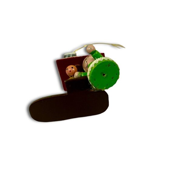 Vintage Santa Christmas Tree Wooden Ornament Train In Boot Russ Berrie - Picture 5 of 7